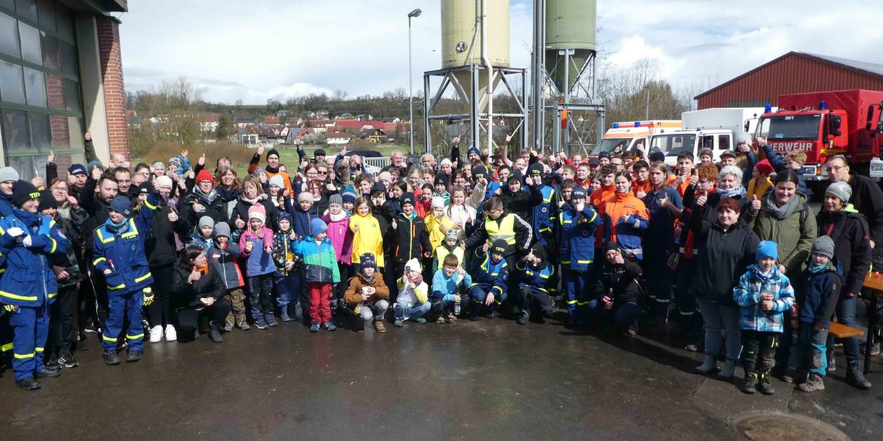 Gemeinsam für ein sauberes Neustadt/Aisch Rund 800 Helfer sammeln Müll